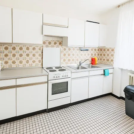 Naehe Frankfurt Fuer Monteure-gruppen Bis 10 Personen Hébergement de vacances Dietzenbach