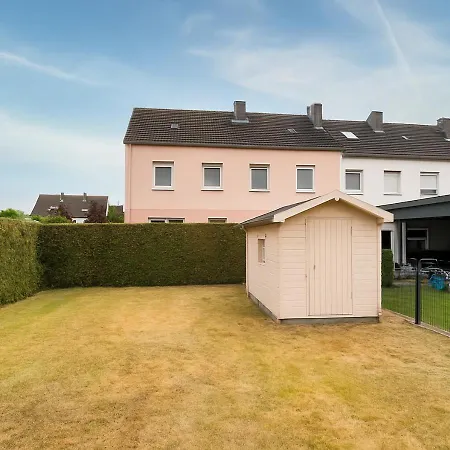 Hébergement de vacances Naehe Frankfurt Fuer Monteure-gruppen Bis 10 Personen Dietzenbach