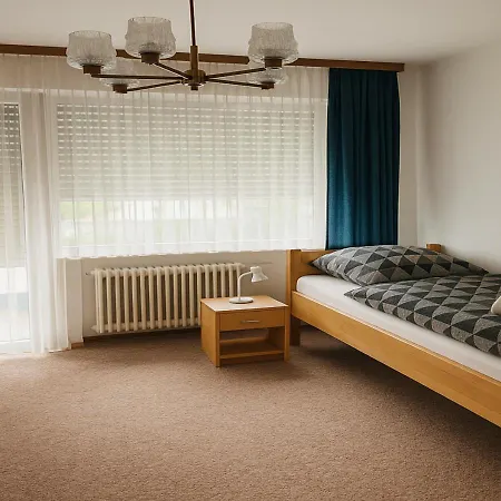 Naehe Frankfurt Fuer Monteure-gruppen Bis 10 Personen Dietzenbach