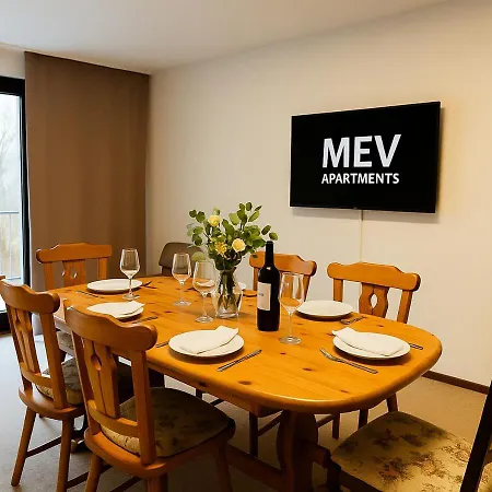 Hébergement de vacances Naehe Frankfurt Fuer Monteure-gruppen Bis 10 Personen Dietzenbach