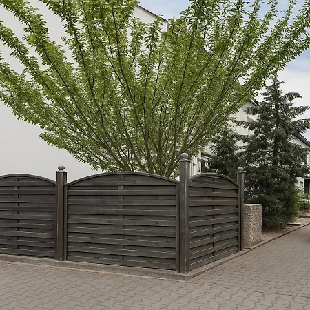 Naehe Frankfurt Fuer Monteure-gruppen Bis 10 Personen Hébergement de vacances Dietzenbach