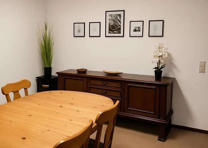 Naehe Frankfurt Fuer Monteure-gruppen Bis 10 Personen Casa de Férias