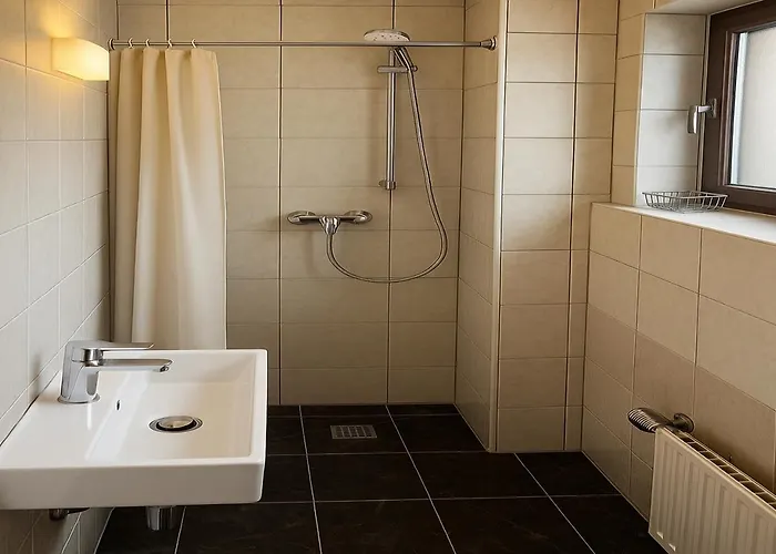 Naehe Frankfurt Fuer Monteure-gruppen Bis 10 Personen Casa de Férias Dietzenbach