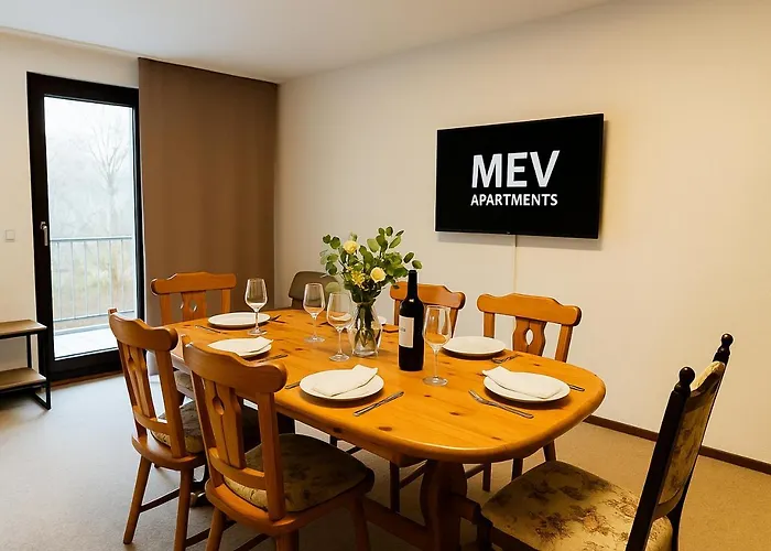 Casa de Férias Naehe Frankfurt Fuer Monteure-gruppen Bis 10 Personen Dietzenbach